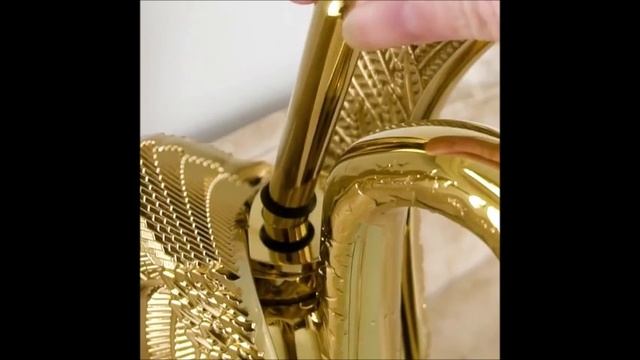 Роскошный латунный смеситель для раковины. смотреть онлайн