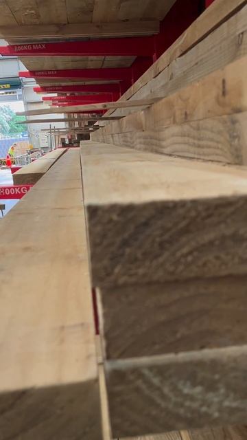 Сухие (!) и ровные доски в строительном гипермаркете смотреть онлайн