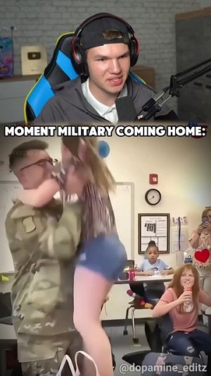Момент ВОЗВРАЩЕНИЯ Военных Домой! 😔👨🏻✈️ #shorts #шортс #реакция #эдит #фонк #грусть #армия #lisf