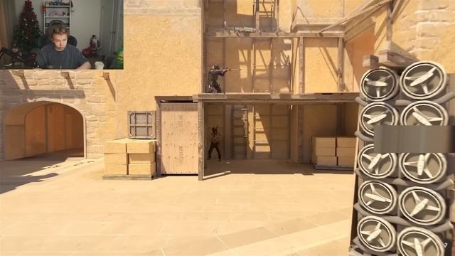 СТРОГО СМОТРИТ САМЫЕ ТУПЫЕ МОМЕНТЫ CS2 ОТ PRO ИГРОКОВ