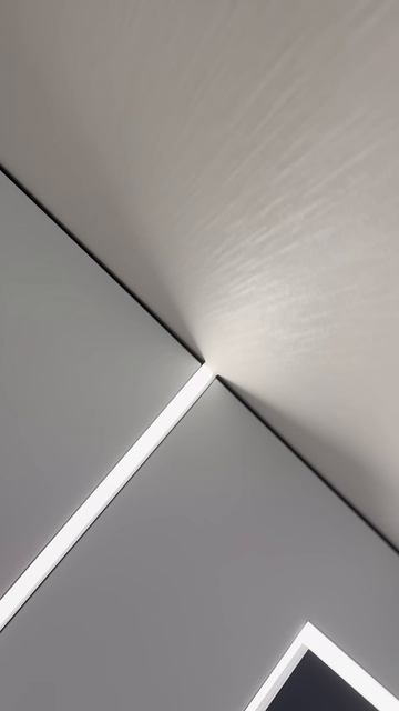 Натяжной потолок световые линии #shorts #натяжнойпотолок смотреть онлайн