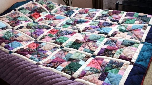 ✨ Яркие краски хмурого Калининграда: уютные шедевры Маришки Нурматовой! �🧵 смотреть онлайн