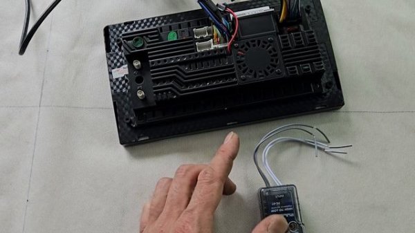 Как подключить четырех или двух канальный усилитель к андроид магнитоле?