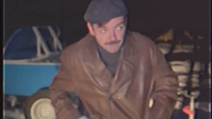 Антон Лапенко. ЗАХАР УГНАЛ КАТЕР.