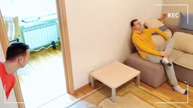 Among us в реальной жизни реакция часть 1 кто imposter смотреть онлайн