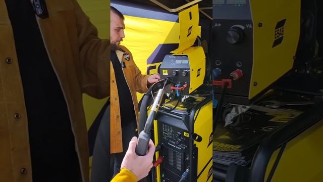 ESAB и МДФ-КЛ, шикарный стэнд на улице с новинками, rustler 455 смотреть онлайн