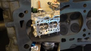 Лансер 9 прокладку гбц ставим на герметик