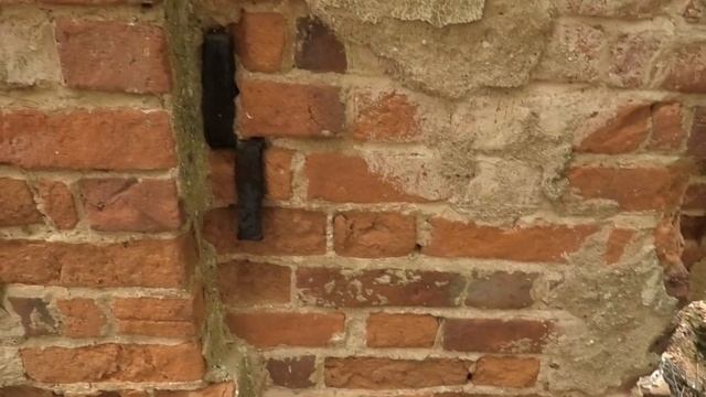 Старинная заброшенная церковь смотреть онлайн