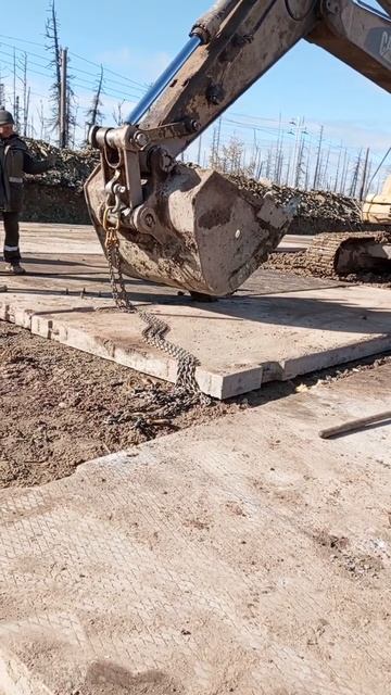 Укладка бетонных плит часть 2 #вахта #работана #работа смотреть онлайн