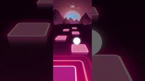 Прыгает шарик на пианино с музыкальных Gangnem Style.