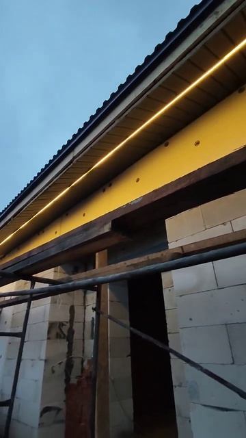 #369 Карниз с подсветкой. #карниз #кровля #казань #крыша #s смотреть онлайн