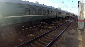 Электровоз ЧС7-028 с почтово-багажным поездом [1440p60]