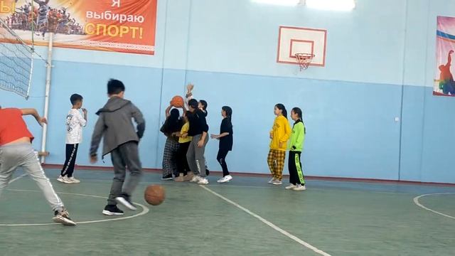 Шандалинова Г.Т баскетбол 🏀 49 5в смотреть онлайн