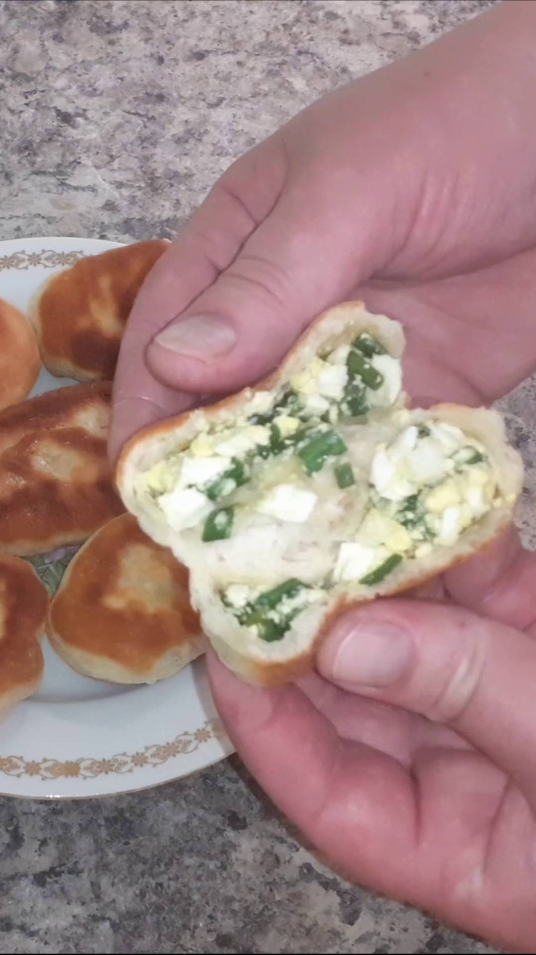 Мужские пирожки с яйцом и луком. Рецепт вкусных пирожков. Тесто доя пирожков. смотреть онлайн