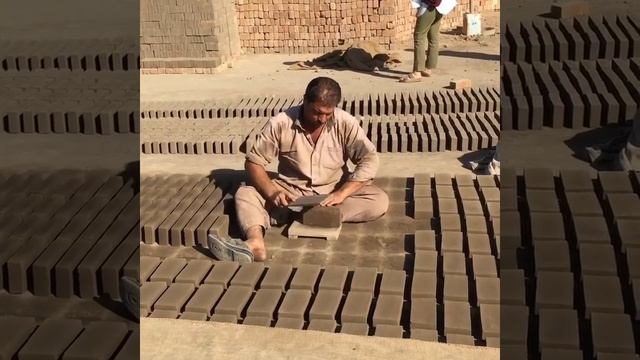 Производство кирпича. Ручная работа (Иран) смотреть онлайн