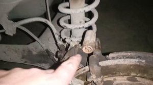 заклинил задний суппорт Lifan Solano 620 решение.