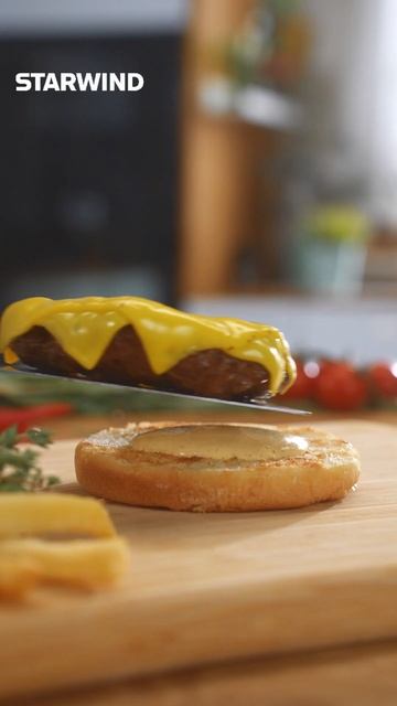 1474968 Мясорубка StarWind SMG-5550 смотреть онлайн