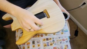 Покрываем гитару маслом. Или простой и эффективный ме?