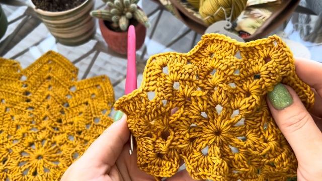 Это ТРЕНД! Осенний шик: так Вы еще не вязали!!! Beautiful CROCHET SHAWL part 1 смотреть онлайн