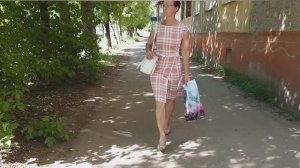 Хроника в городе накануне лета 2025 года. Получила посылку из питомника :))