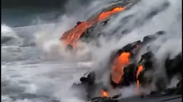 Отрывок из фильма Земляне 2003 ТРИ ПЕРВОЗДАННЫЕ ЖИЗНЕННЫЕ СИЛЫ СУЩЕСТВУЮТ НА ЭТ смотреть онлайн