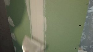 Как шпаклевать швы и стыки на гипсокартоне