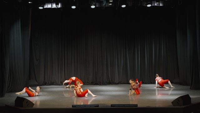 Современный танец "Пока никто не видит", Ансамбль "Запад" смотреть онлайн