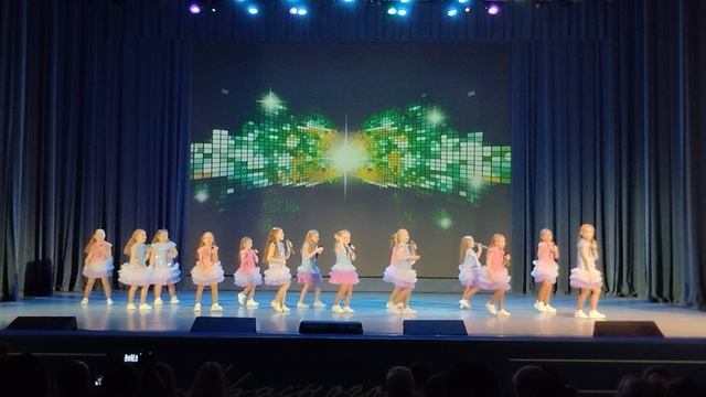 8 смотреть онлайн