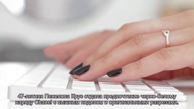 Что Хелен Миррен, Пенелопа Крус и другие звезды надели на открытие Венецианского кинофестиваля смотреть онлайн