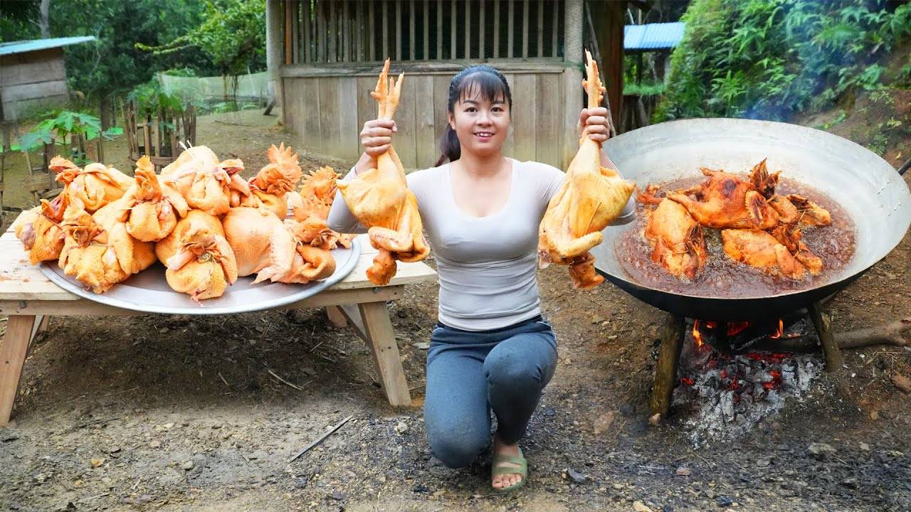 Harvesting Chickens and Cook Whole Fried Chicken Go To Countryside Market Sell - Free Bushcraft смотреть онлайн