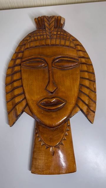 Резная маска