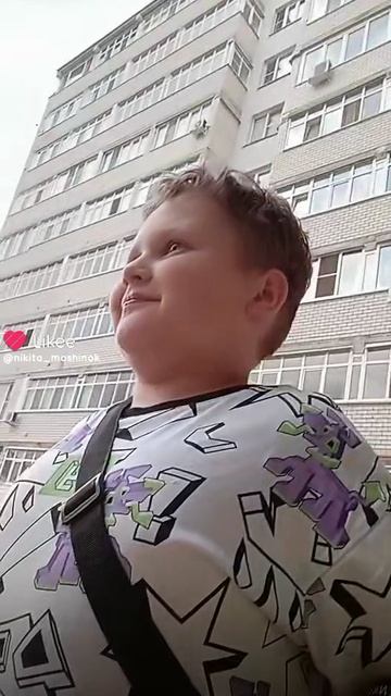 смешное видео как я пугаюсь Ростика😂😂😂😂😂😂😂 смотреть онлайн