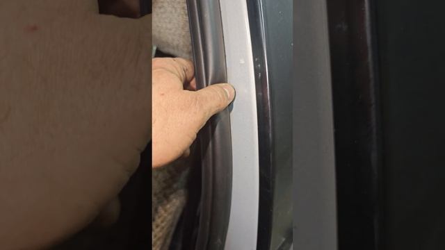 Passat B3/B4 уплотнители дверей от B7 #passatb3 #уплотнительдвер?