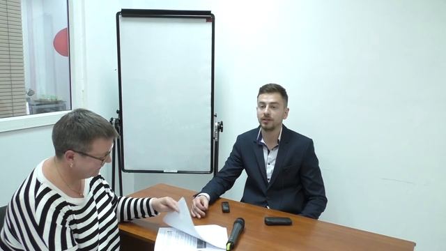 Остапчук Виктор . Интервью для местного телеканала смотреть онлайн