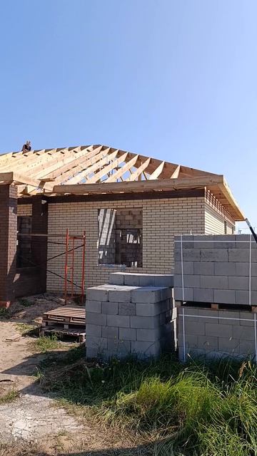 Вальмовая кровля в красном яре смотреть онлайн