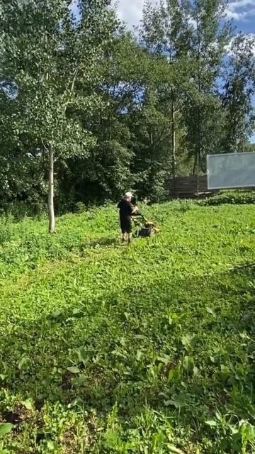 Самоходная газонокосилка! смотреть онлайн