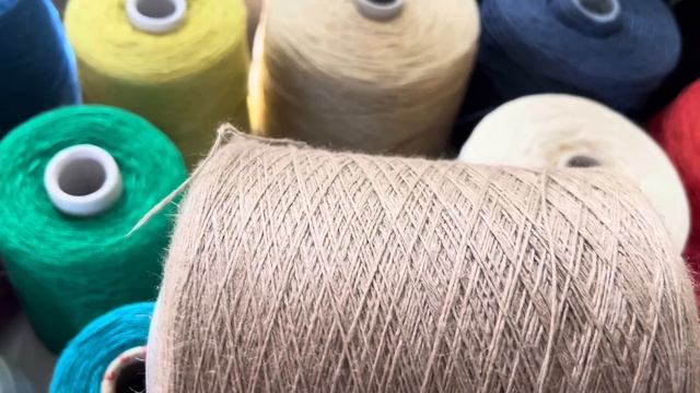 ТОП: бобинки мечты. Мой фаворит сезона: ЛЕН Тренды пряжи ЛЕТО 2023❗️❕❗️ смотреть онлайн