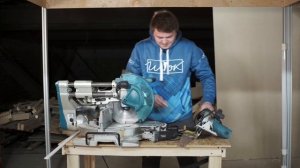 Как правильно разрезать ПВХ багет?