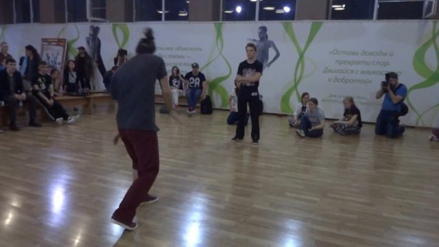 мой первый батл Status Spring Session 2015 Popping 