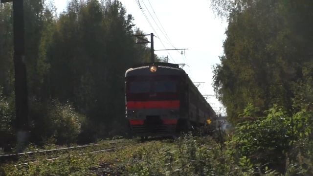 Электропоезд ЭД2Т-0043 с сообщением Жилёво - Яганово, БМО ж/д, 20 сентября 2023 г.