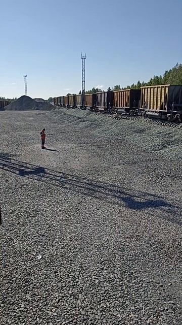 работа на погрузке щебня смотреть онлайн