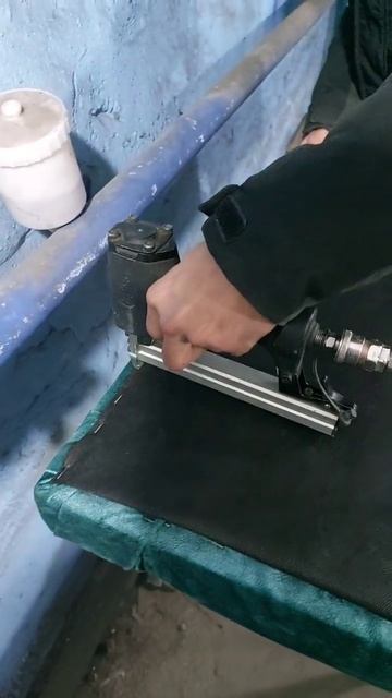 стреляем степлером спанбонд смотреть онлайн