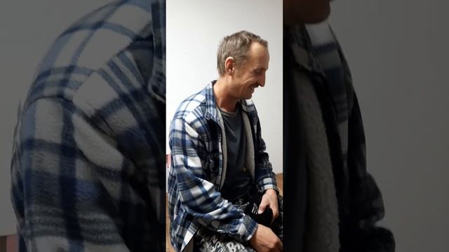 шапка адидас смотреть онлайн