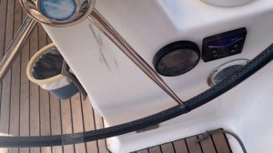 Парусная яхта Dufour 405 2011 года. Все - ради комфорта