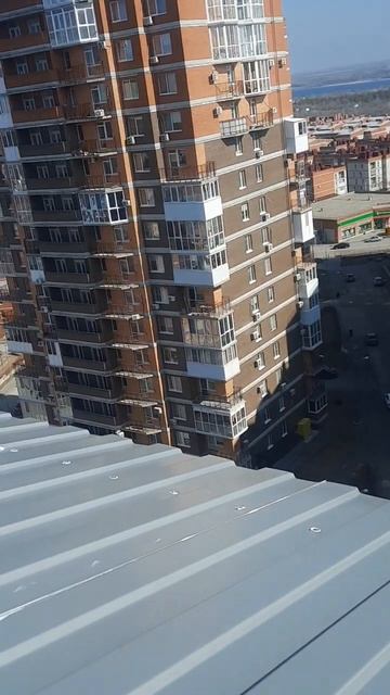 Установка крыши на балконе 17 этажа! смотреть онлайн