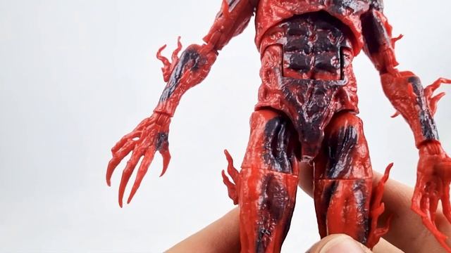 HASBRO V BOOTLEG: Marvel Legends Venom: Let There Be Carnage Deluxe Action Figure порівнян?