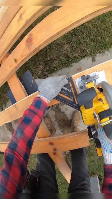 Самая простая лавка для стройки смотреть онлайн