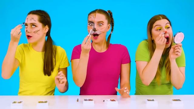 Кто Лучше Нарисует Предмет, Получит Его | Съедобная Битва от Fun Challenge смотреть онлайн