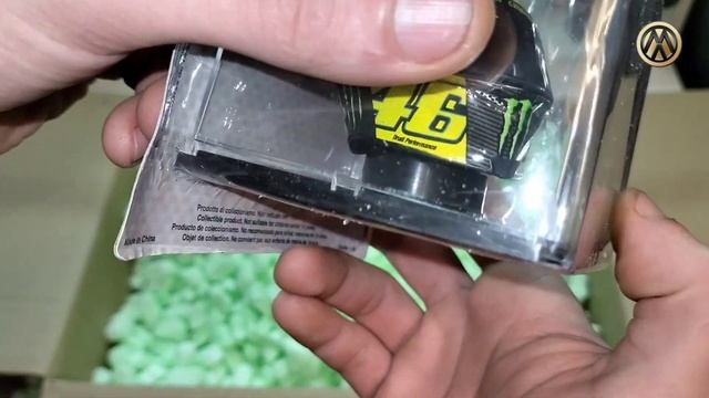 Очередная порция пенопласта 😜 смотреть онлайн