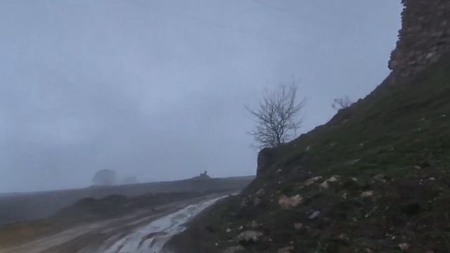 верхний Згид встретил туманом